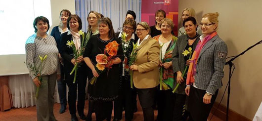 Frauen der Frauen Union der CDU Sachsen-Anhalt Frauen der Frauen Union der CDU Sachsen-Anhalt
